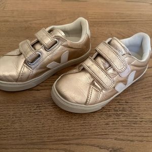 Veja Kids gold sneaker size 12.5
